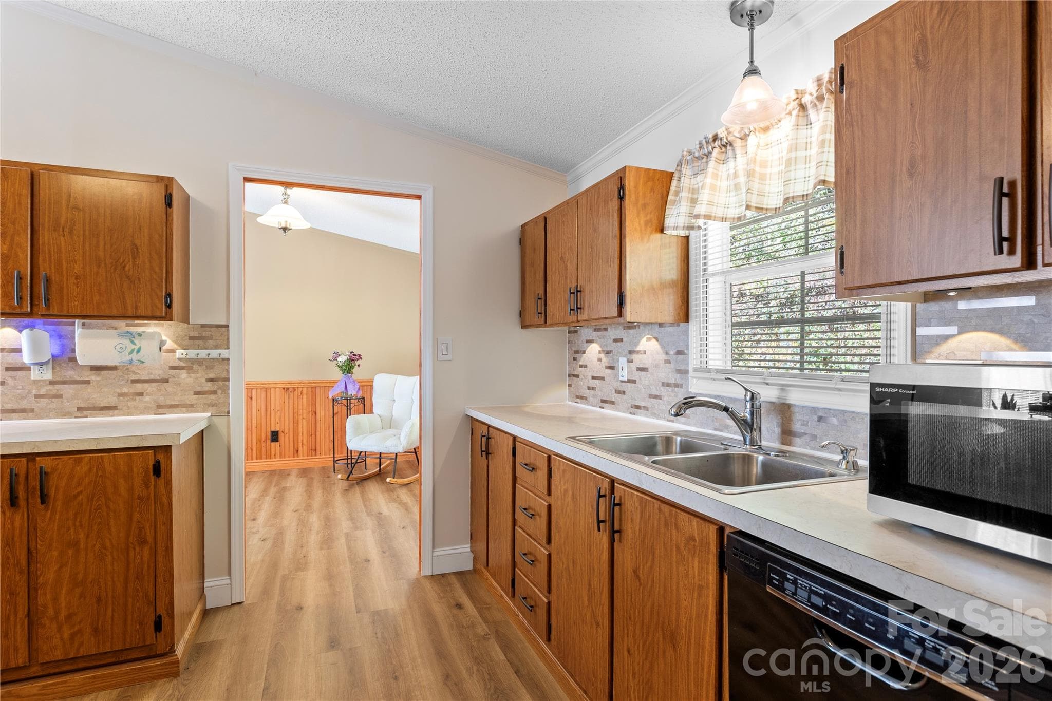 Single Family Residence at 183 Gobbler Circle, Horse Shoe, photo 6 of 30