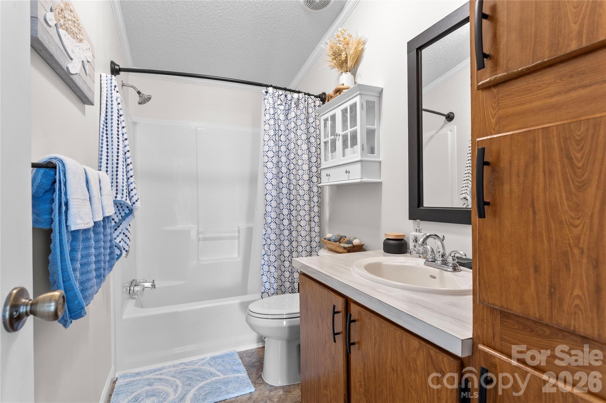 Single Family Residence at 183 Gobbler Circle, Horse Shoe, photo 14 of 30