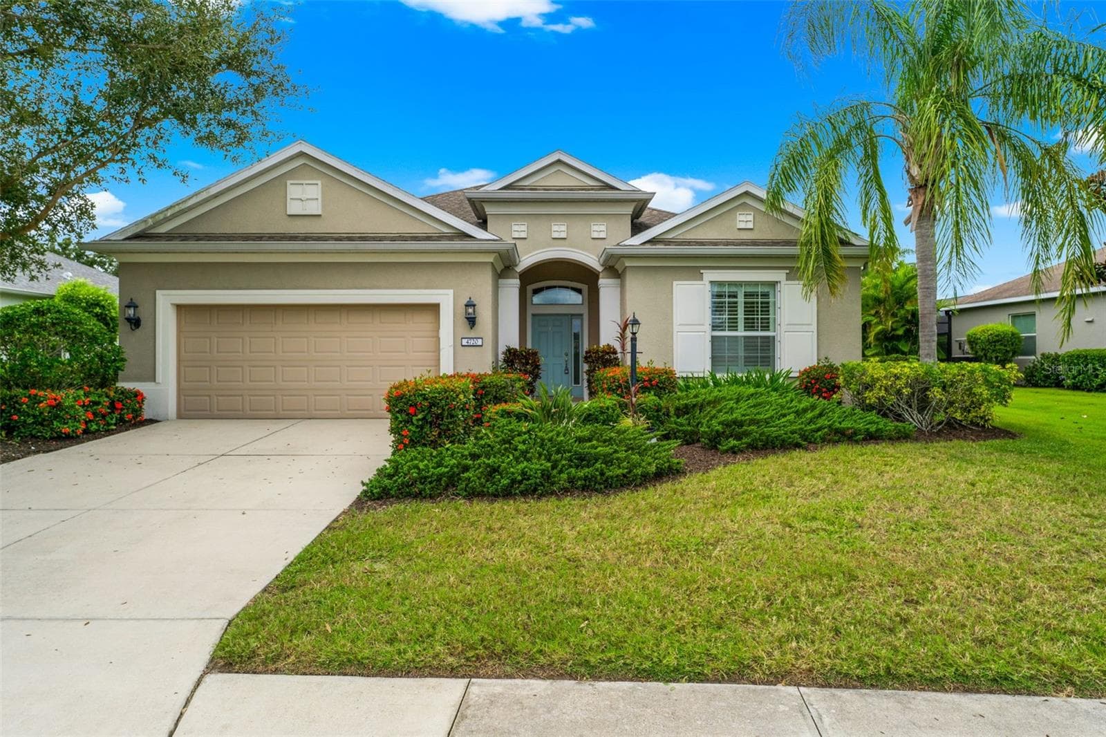 Single Family Residence at 4720 CLAREMONT PARK DR, BRADENTON, photo 2 of 49