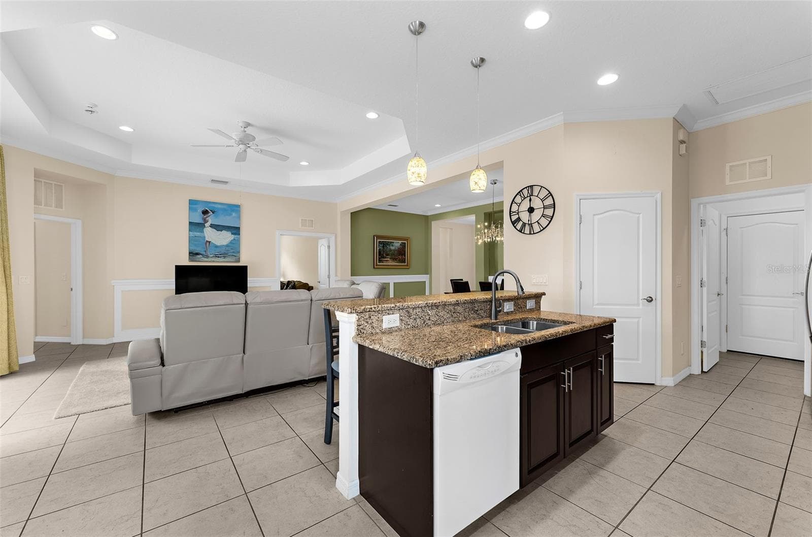 Single Family Residence at 4720 CLAREMONT PARK DR, BRADENTON, photo 16 of 49
