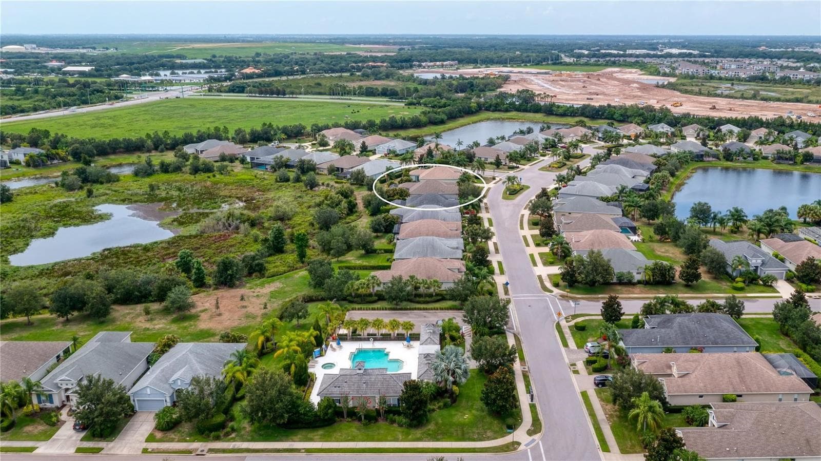Single Family Residence at 4720 CLAREMONT PARK DR, BRADENTON, photo 45 of 49
