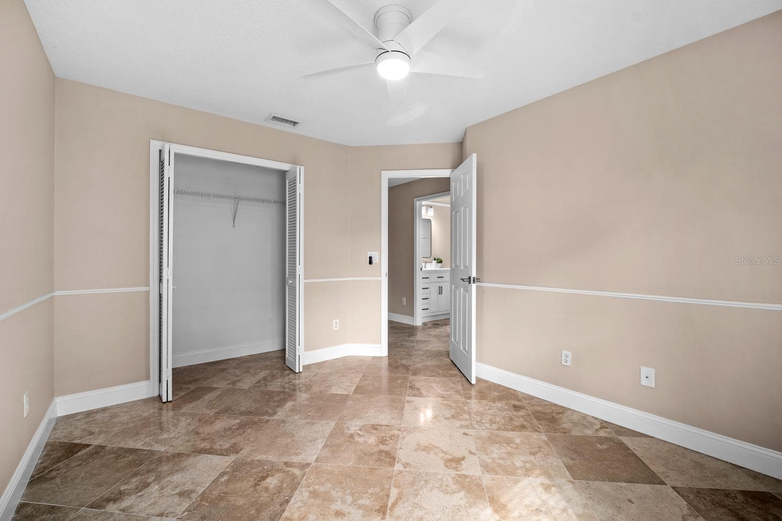 Bed 2 - 3912 APPLETREE DR, VALRICO