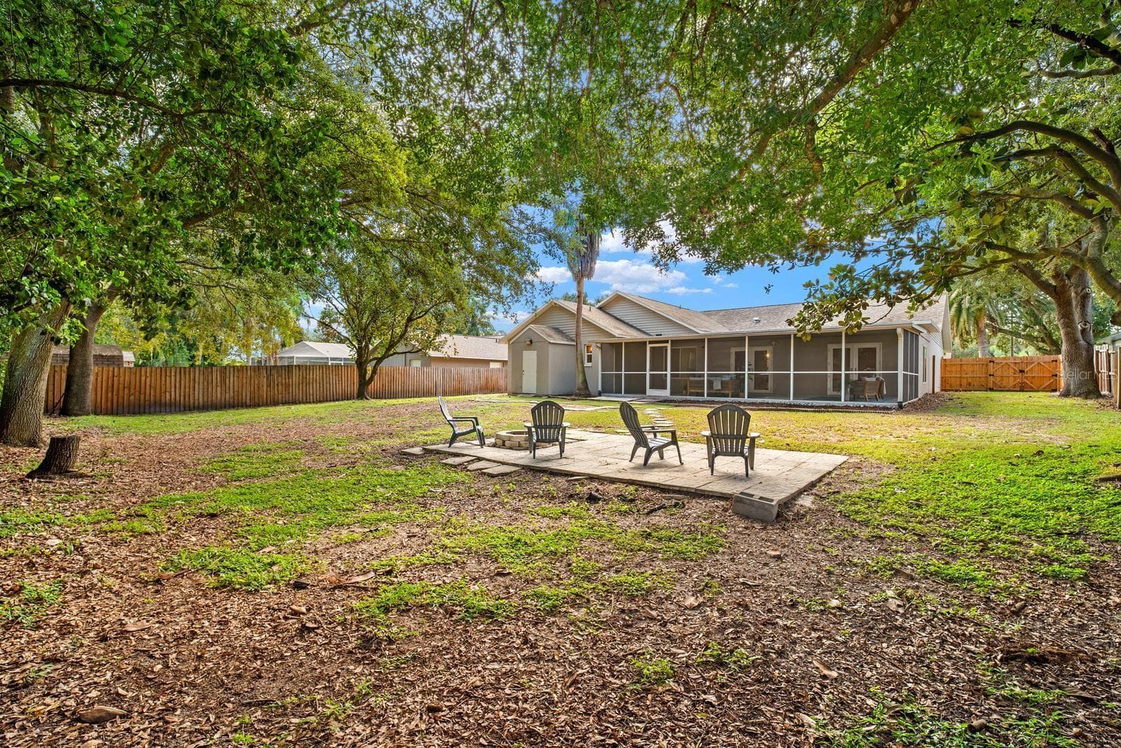 Single Family Residence at 3912 APPLETREE DR, VALRICO, photo 41 of 52