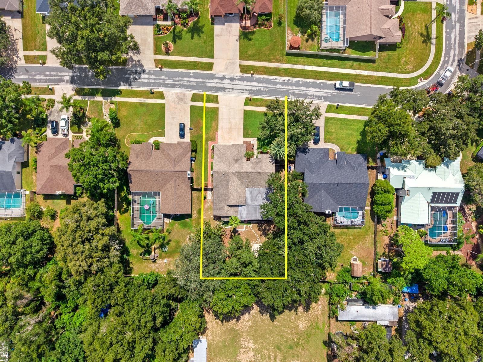 Single Family Residence at 3912 APPLETREE DR, VALRICO, photo 45 of 52