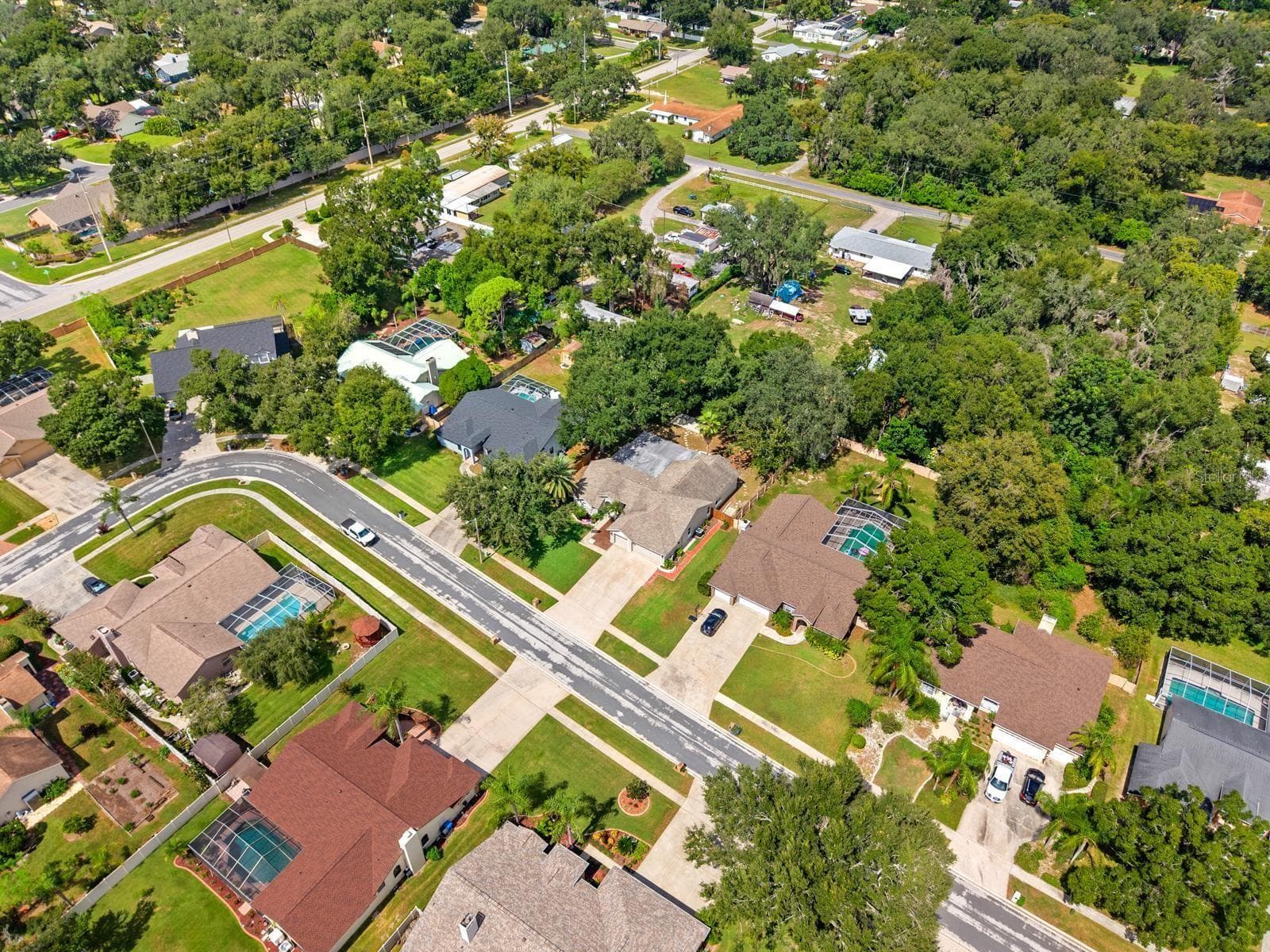 Single Family Residence at 3912 APPLETREE DR, VALRICO, photo 46 of 52
