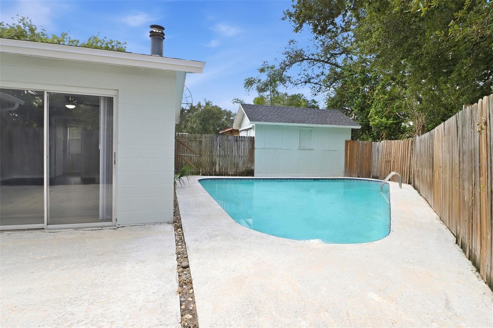 Single Family Residence at 4218 EMPIRE PL, TAMPA, photo 3 of 16