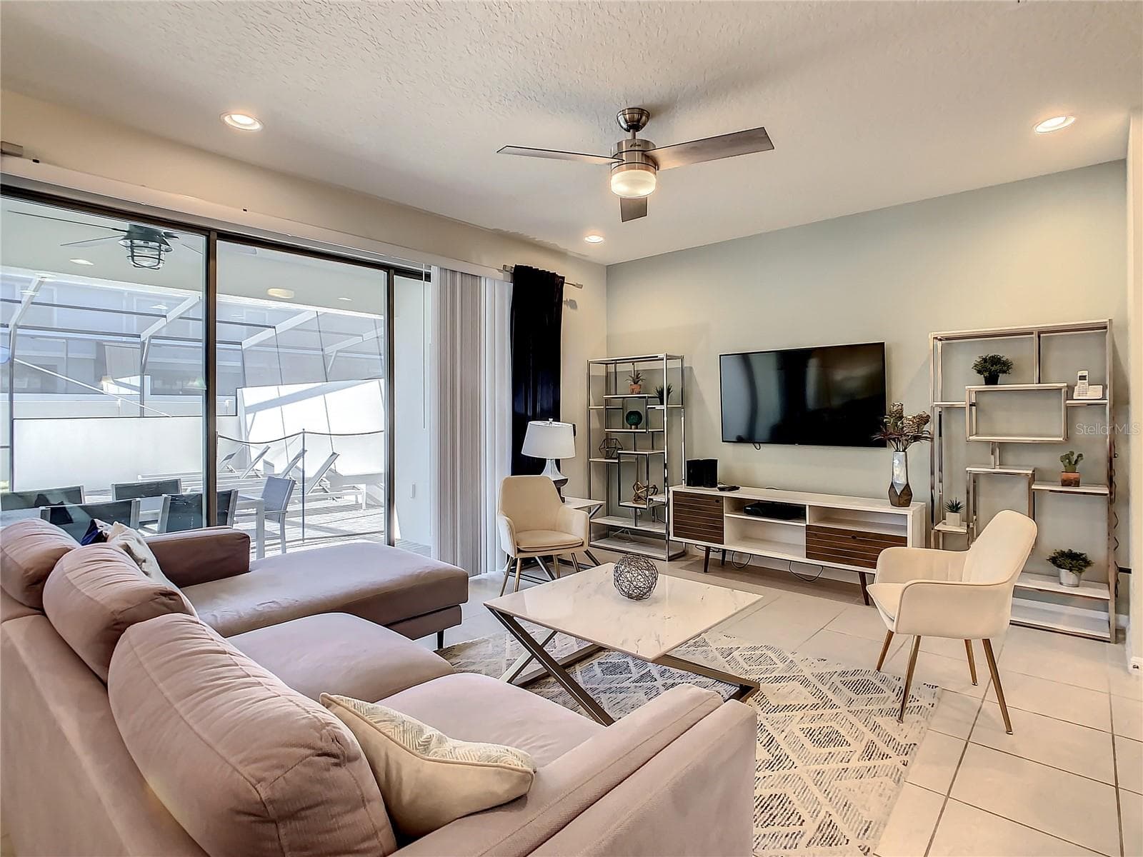 Townhouse at 2404 TANGIER DR, KISSIMMEE, photo 16 of 76