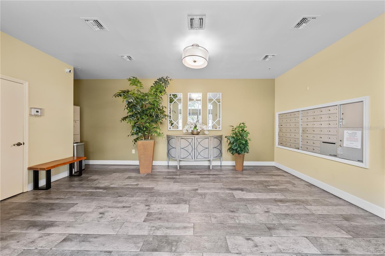 Condominium at 6336 BUFORD ST #305, ORLANDO, photo 5 of 75