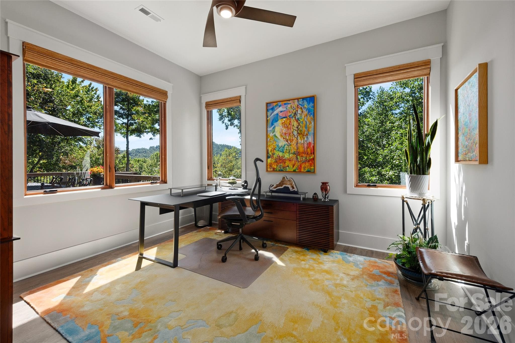 Single Family Residence at 945 Somersby Parkway, Hendersonville, photo 23 of 40