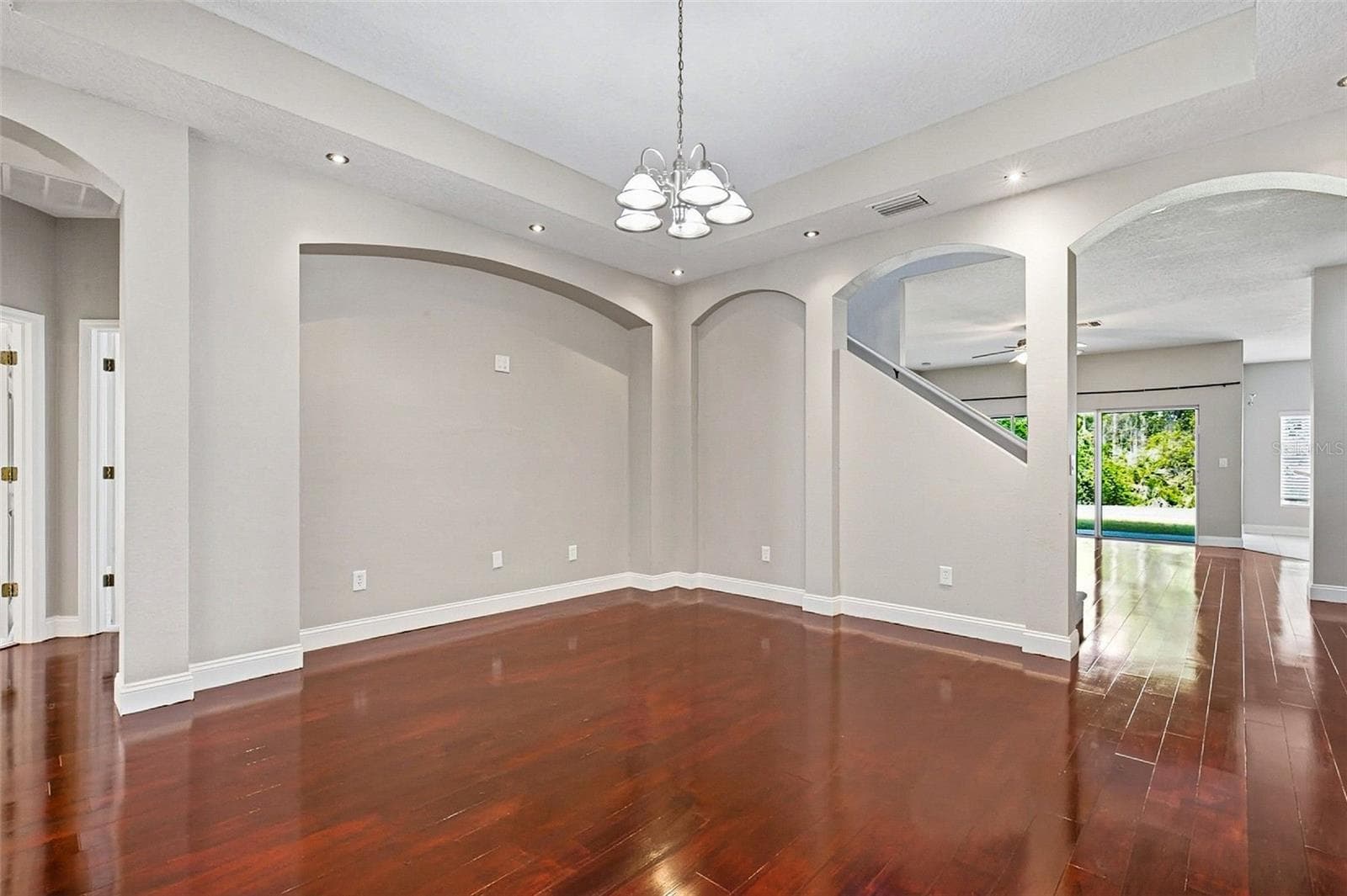 Single Family Residence at 11123 OYSTER BAY CIR, NEW PORT RICHEY, photo 9 of 49