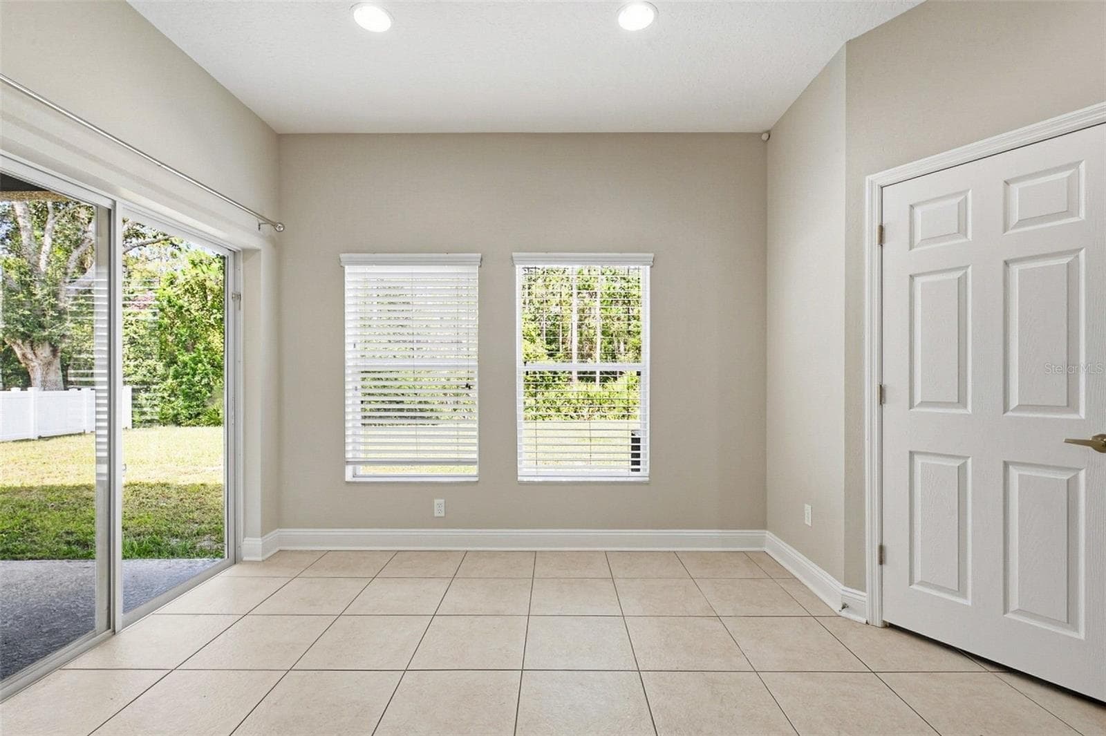Single Family Residence at 11123 OYSTER BAY CIR, NEW PORT RICHEY, photo 20 of 49