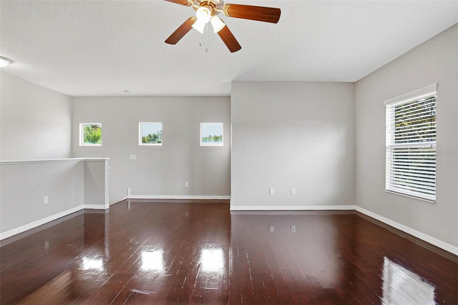 Single Family Residence at 11123 OYSTER BAY CIR, NEW PORT RICHEY, photo 24 of 49