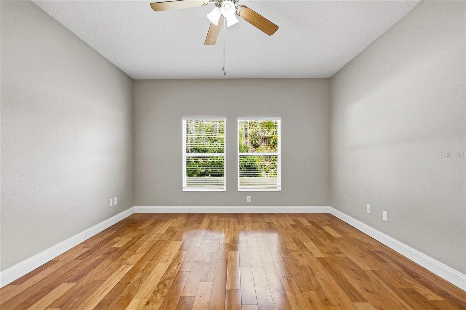 Single Family Residence at 11123 OYSTER BAY CIR, NEW PORT RICHEY, photo 26 of 49