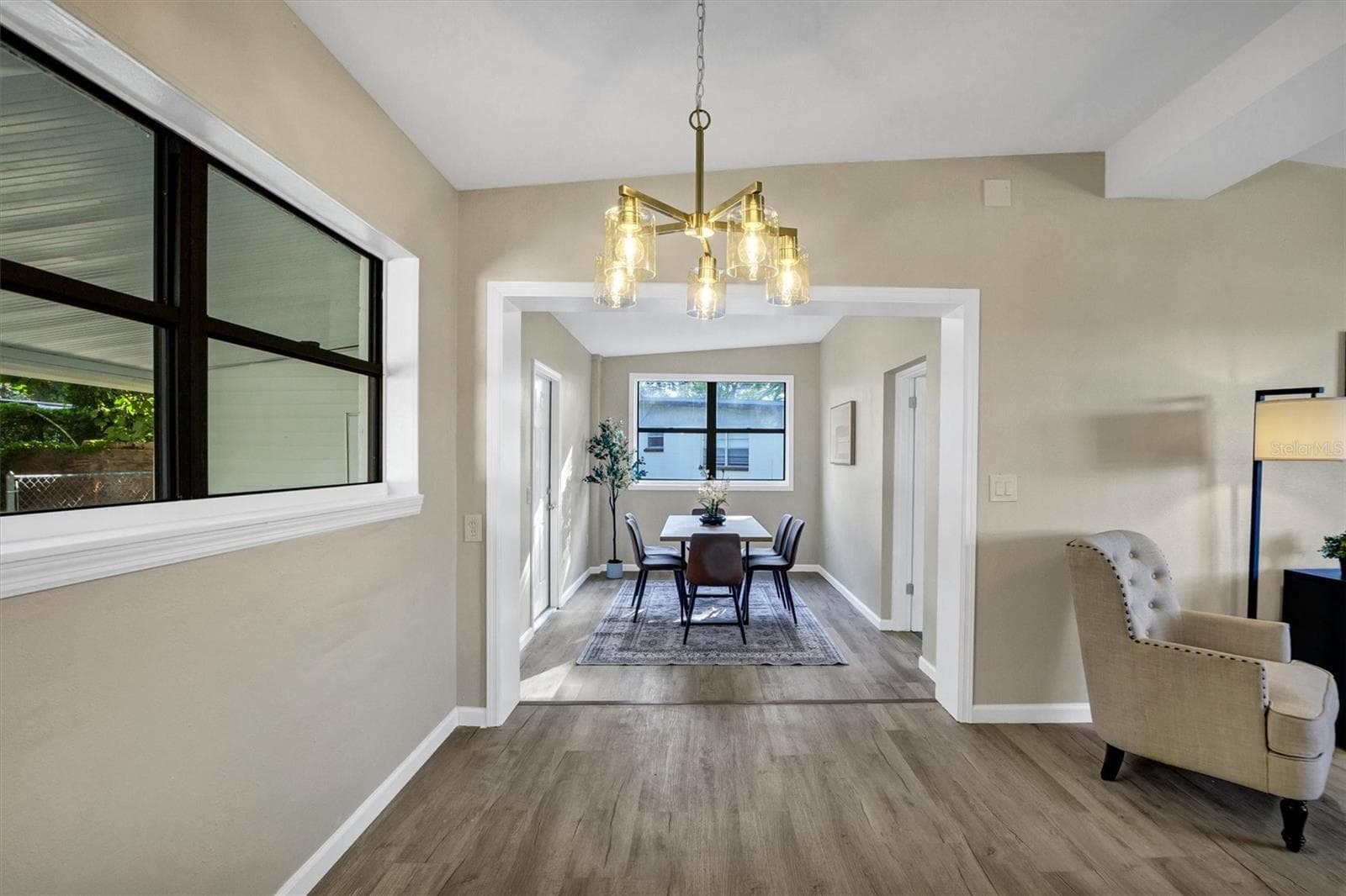 Single Family Residence at 2028 CRYSTAL CT S, LAKELAND, photo 9 of 37