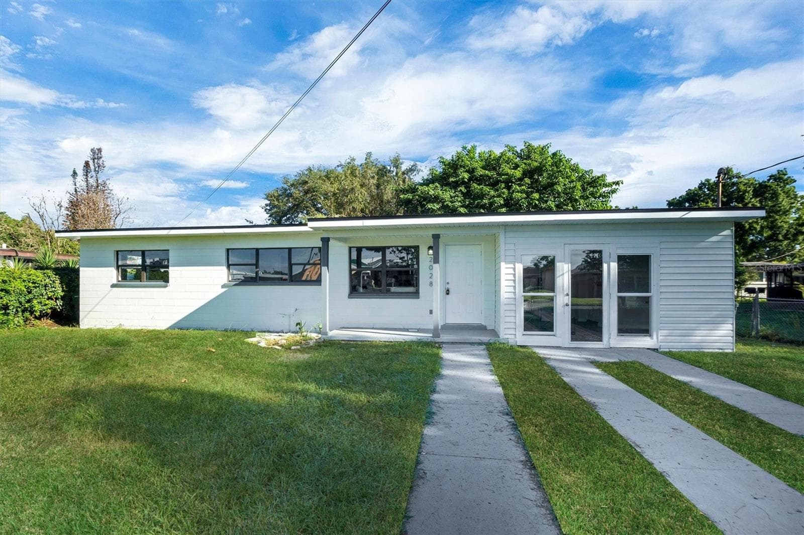 Single Family Residence at 2028 CRYSTAL CT S, LAKELAND, photo 33 of 37