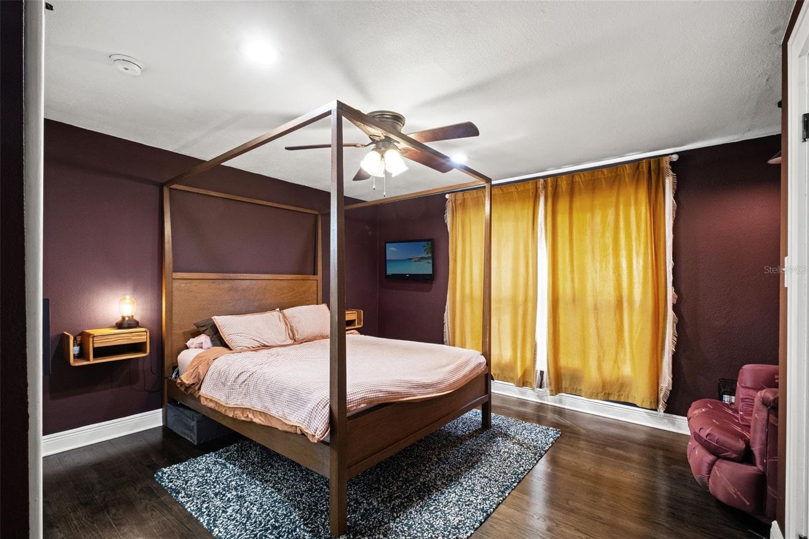 Single Family Residence at 803 E HOLLYWOOD ST, TAMPA, photo 26 of 50