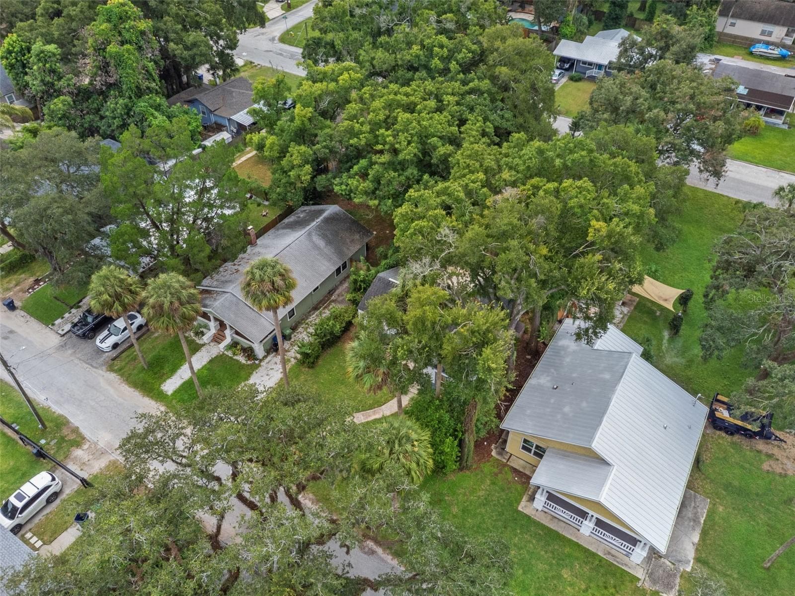 Single Family Residence at 803 E HOLLYWOOD ST, TAMPA, photo 48 of 50