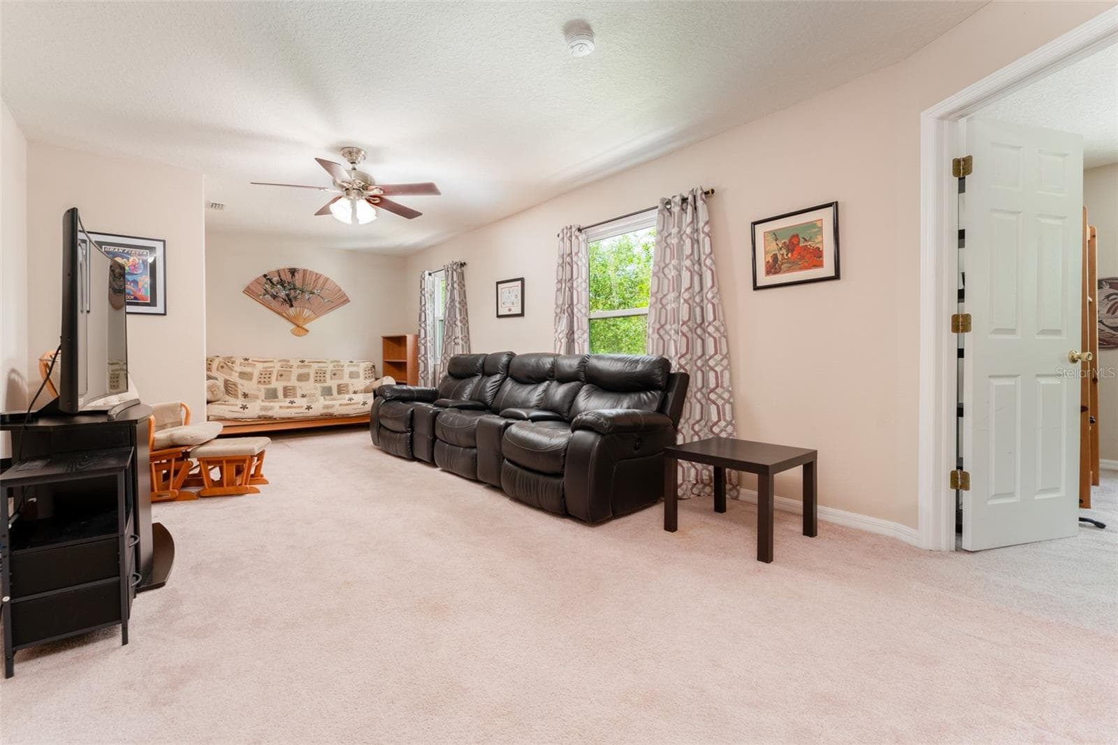 Single Family Residence at 6302 BRIDGEVISTA DR, LITHIA, photo 42 of 83