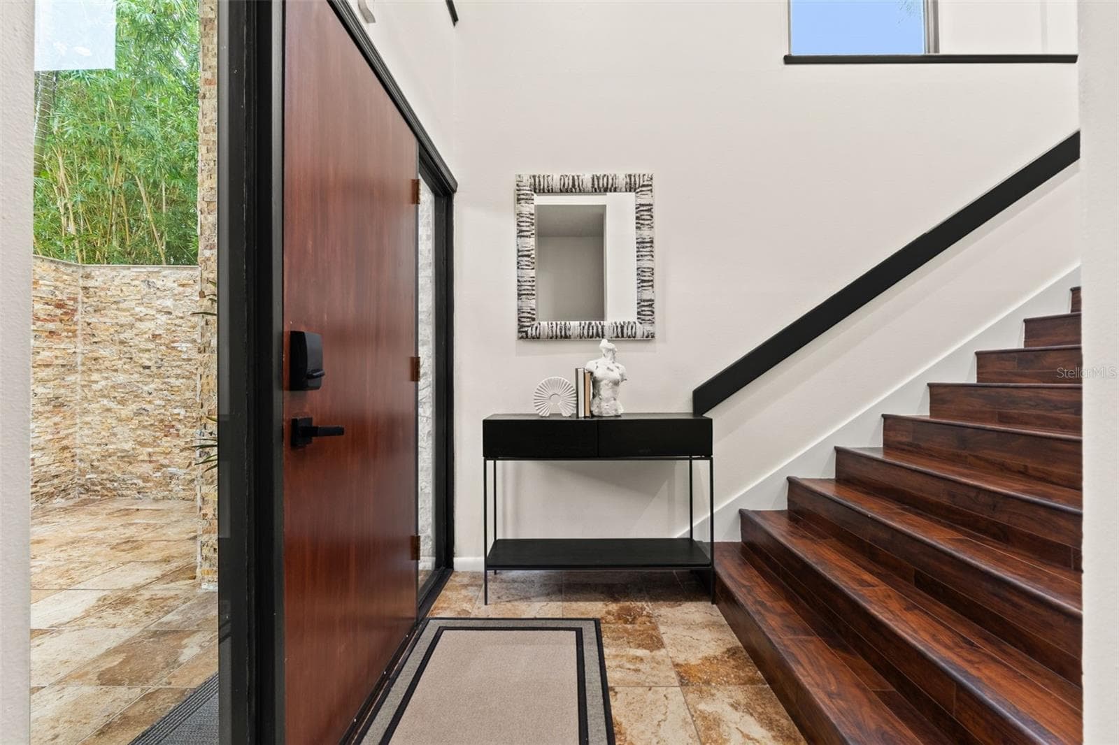 Single Family Residence at 4035 N RIVER VIEW AVE, TAMPA, photo 6 of 81