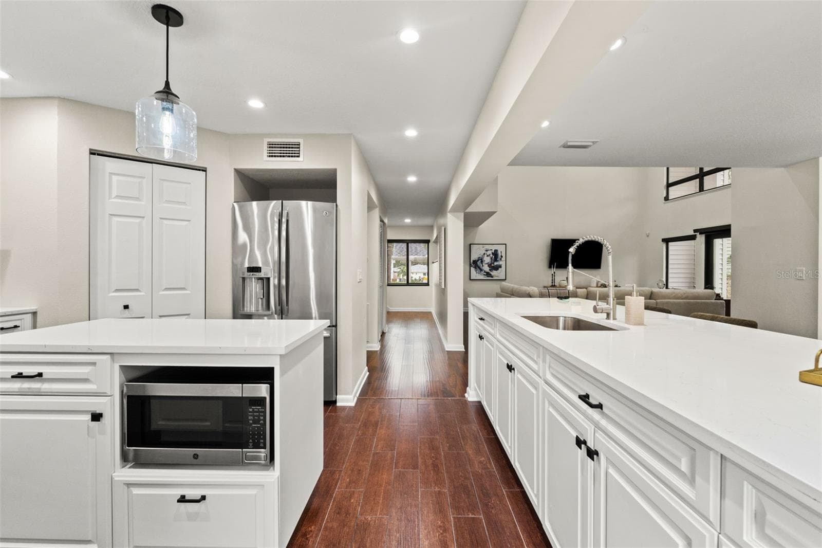 Single Family Residence at 4035 N RIVER VIEW AVE, TAMPA, photo 13 of 81