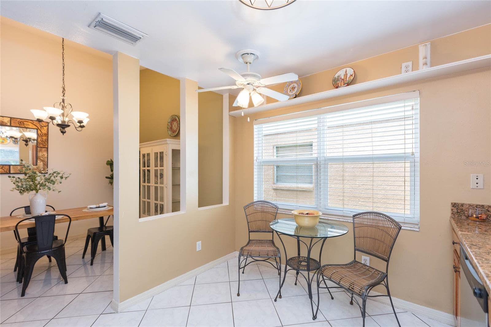 Eat-in space Kitchen - 4932 CYPRESS TRACE DR, TAMPA