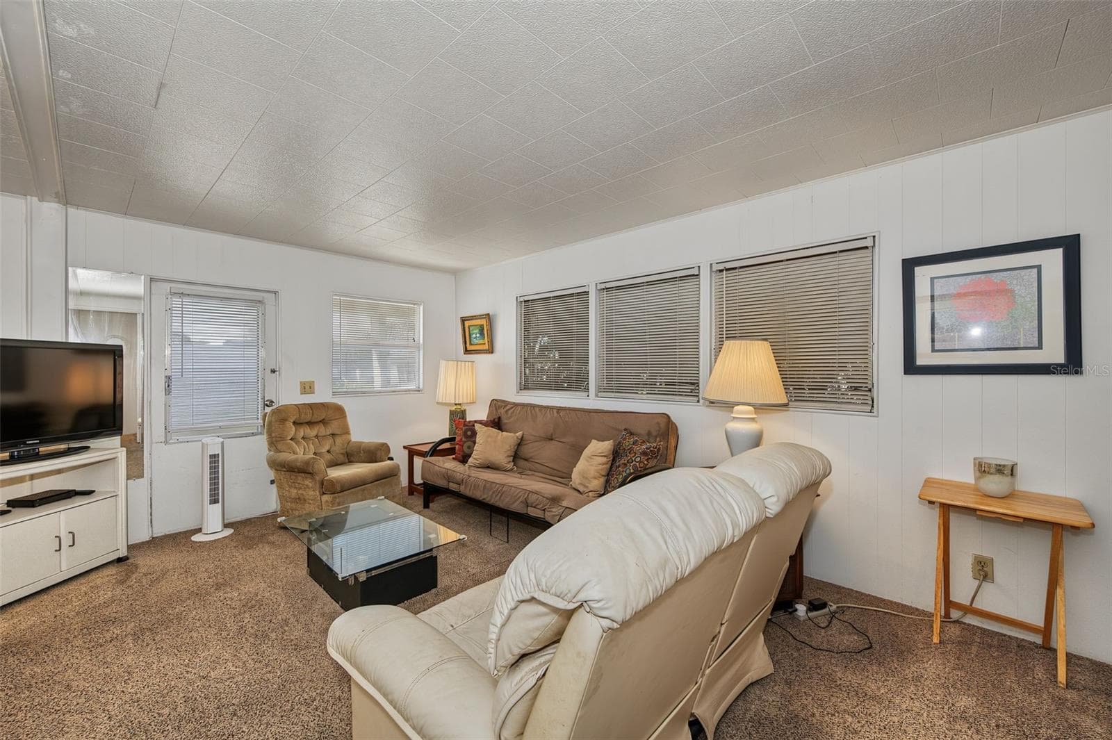Mobile Home at 93 RACHEL DR, TARPON SPRINGS, photo 16 of 69
