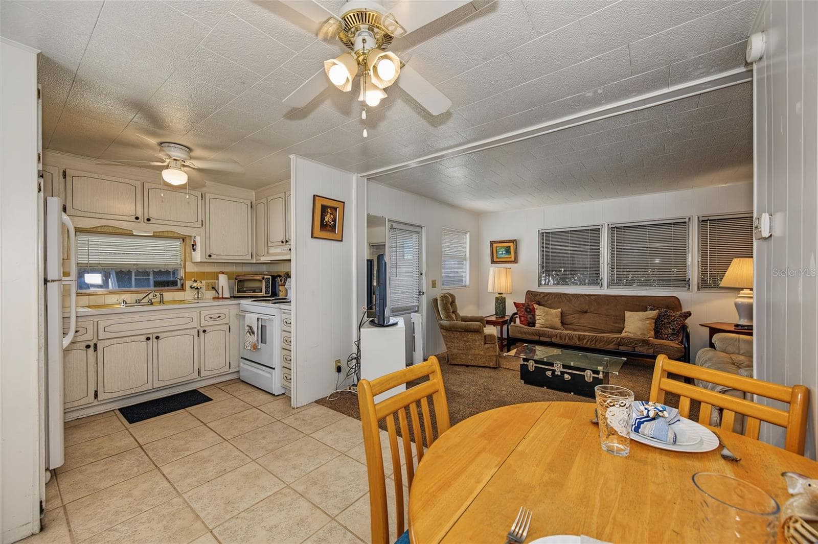 Mobile Home at 93 RACHEL DR, TARPON SPRINGS, photo 23 of 69