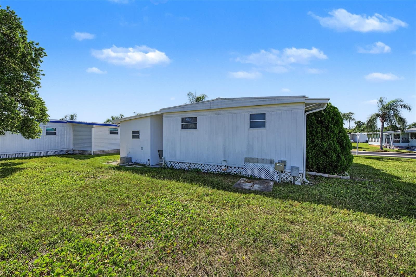 Mobile Home at 93 RACHEL DR, TARPON SPRINGS, photo 31 of 69