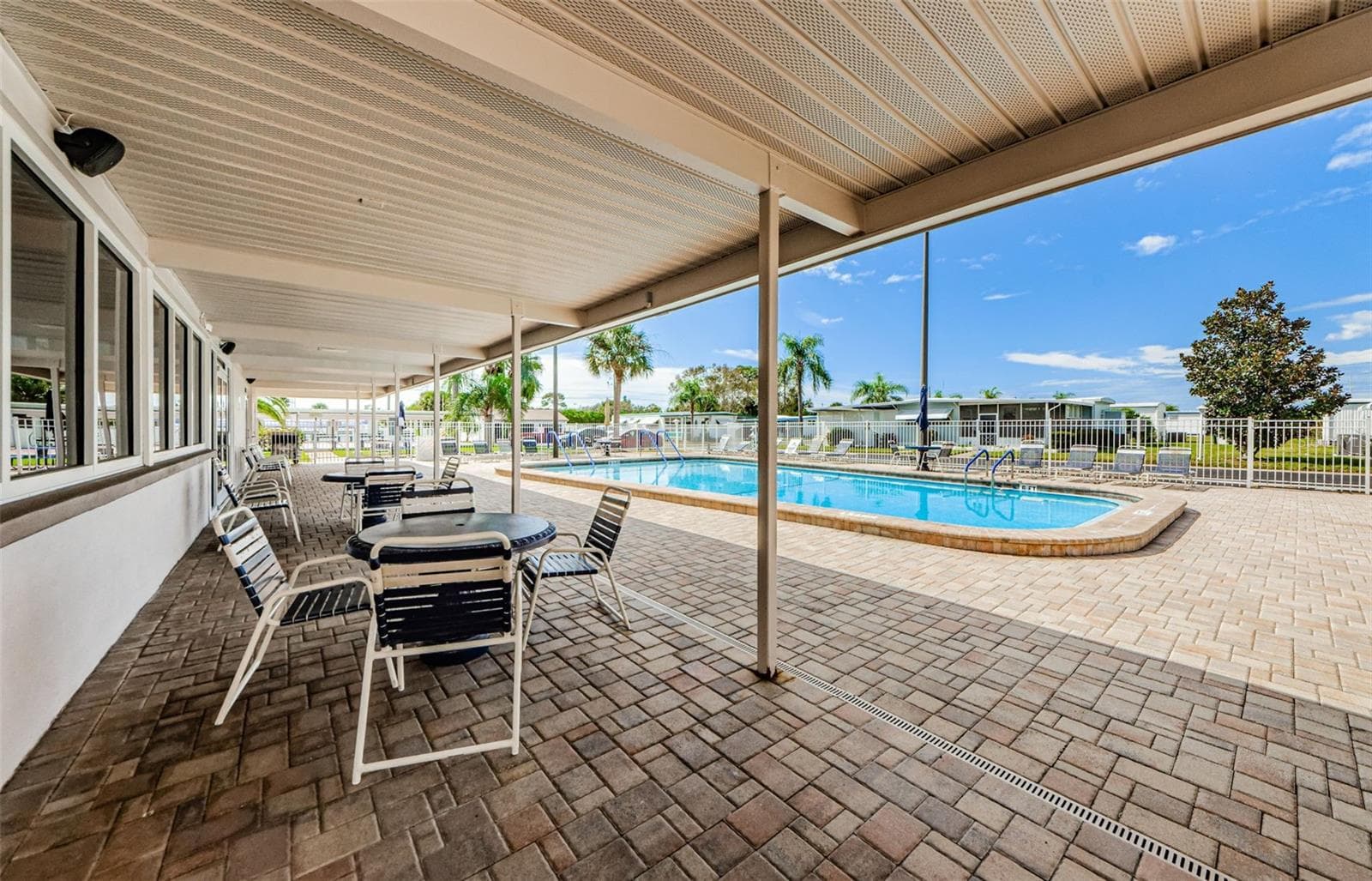 Mobile Home at 93 RACHEL DR, TARPON SPRINGS, photo 42 of 69