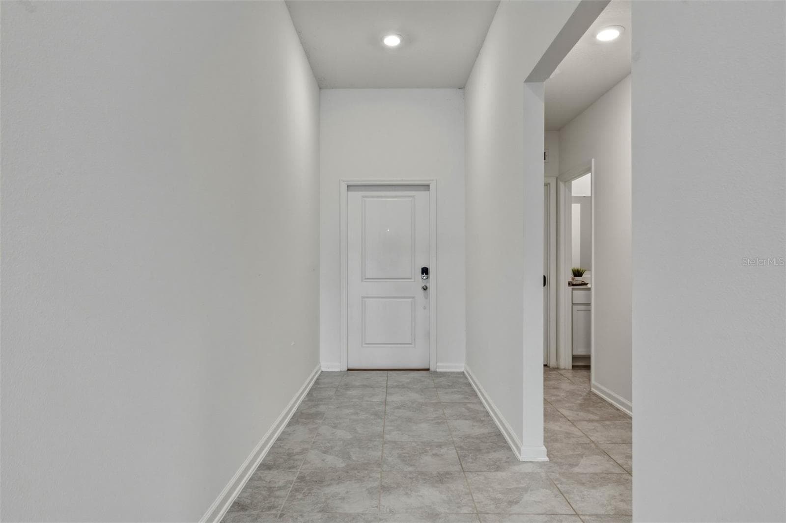 Single Family Residence at 4928 WORCHESTER DR, KISSIMMEE, photo 4 of 34
