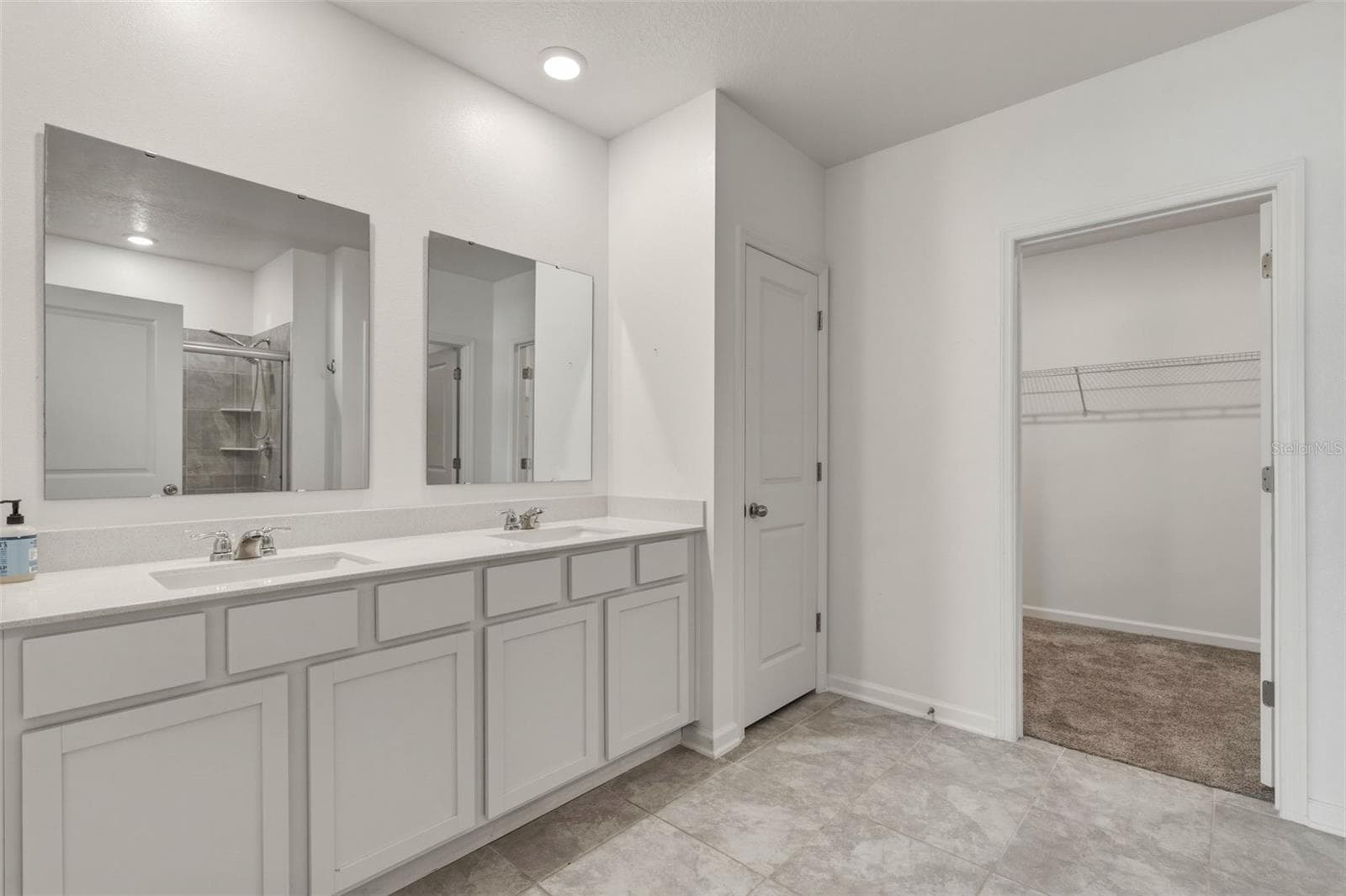 Single Family Residence at 4928 WORCHESTER DR, KISSIMMEE, photo 8 of 34