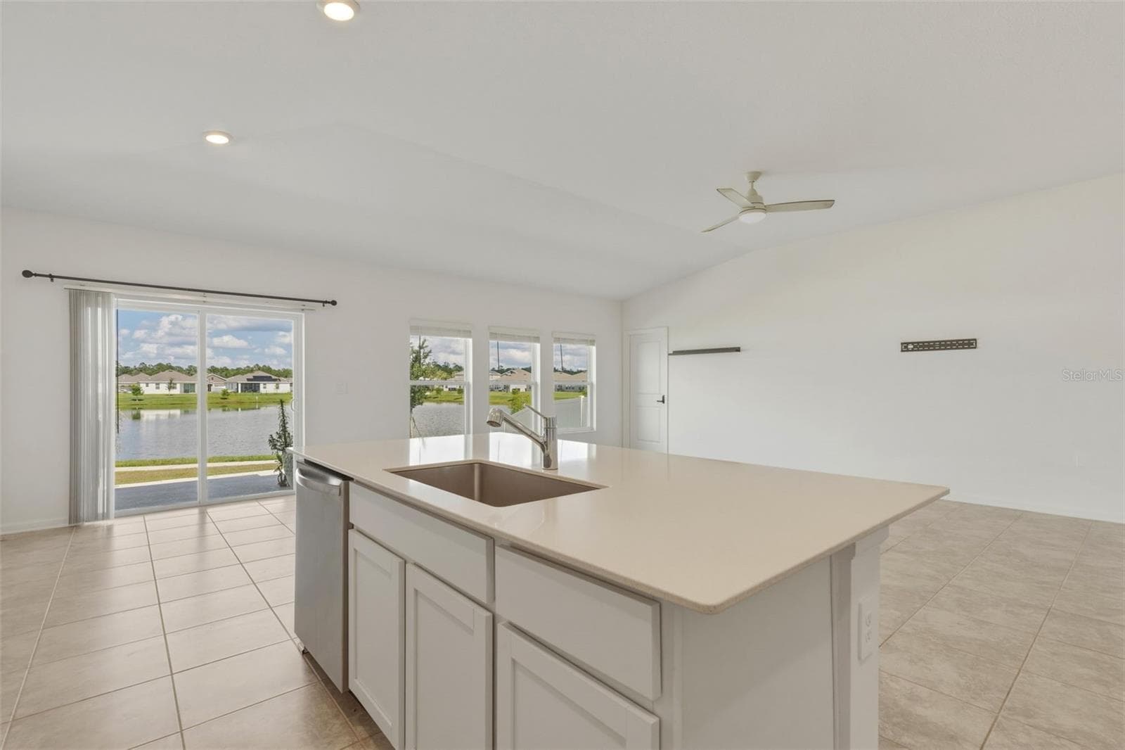 Single Family Residence at 4928 WORCHESTER DR, KISSIMMEE, photo 18 of 34