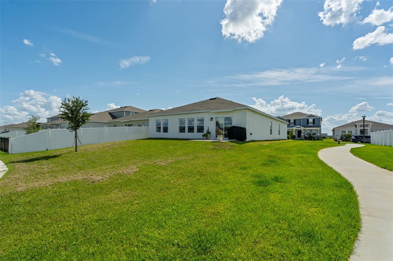 Single Family Residence at 4928 WORCHESTER DR, KISSIMMEE, photo 29 of 34