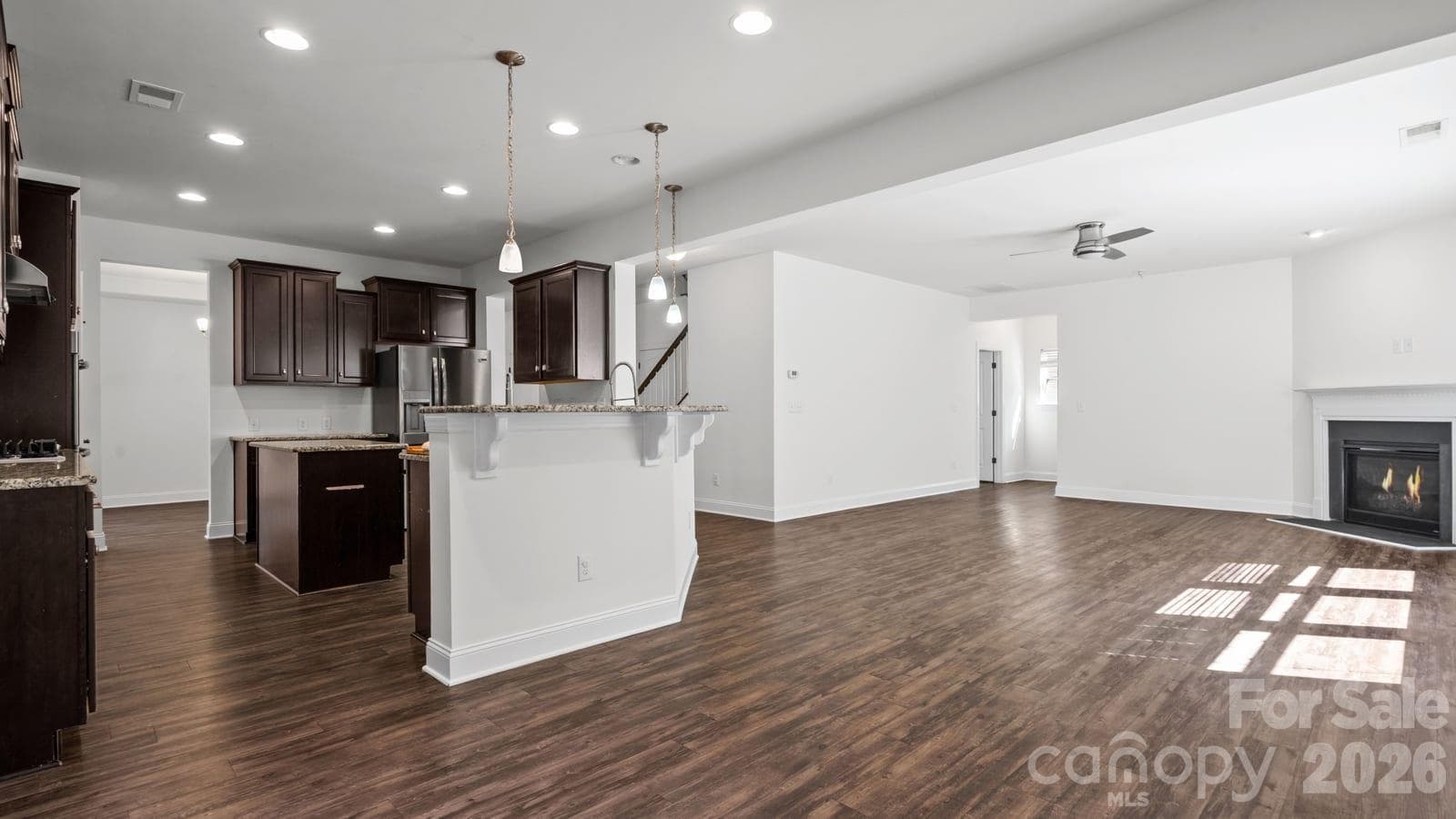 Single Family Residence at 7235 Barefoot Forest Drive, Charlotte, photo 18 of 48