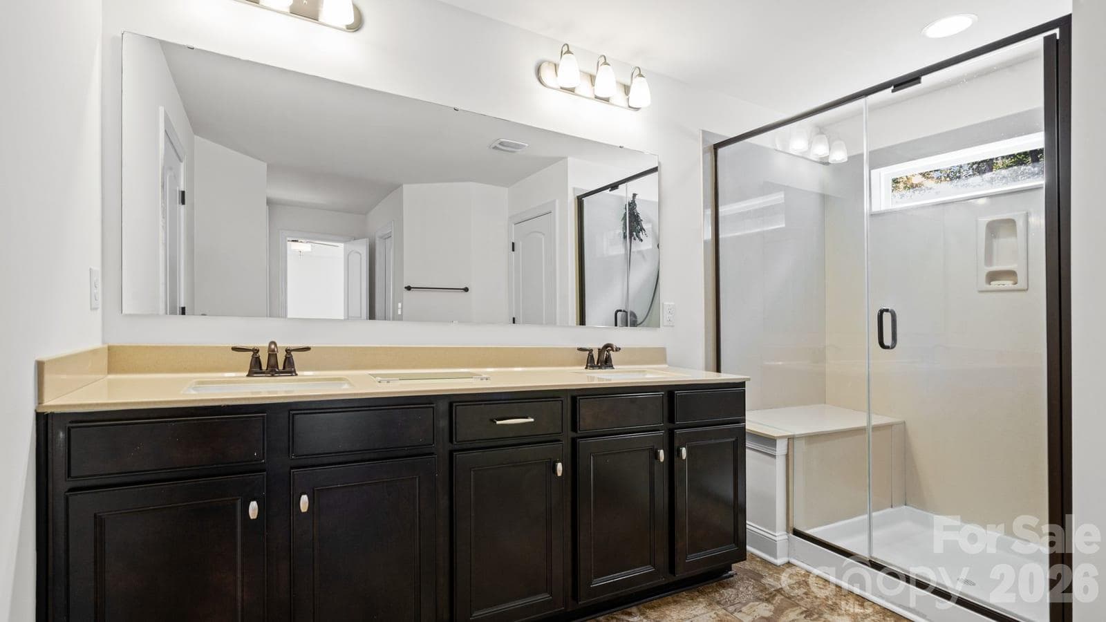Single Family Residence at 7235 Barefoot Forest Drive, Charlotte, photo 32 of 48