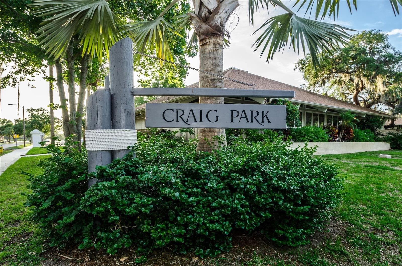 Craig Park - 93 RACHEL DR, TARPON SPRINGS