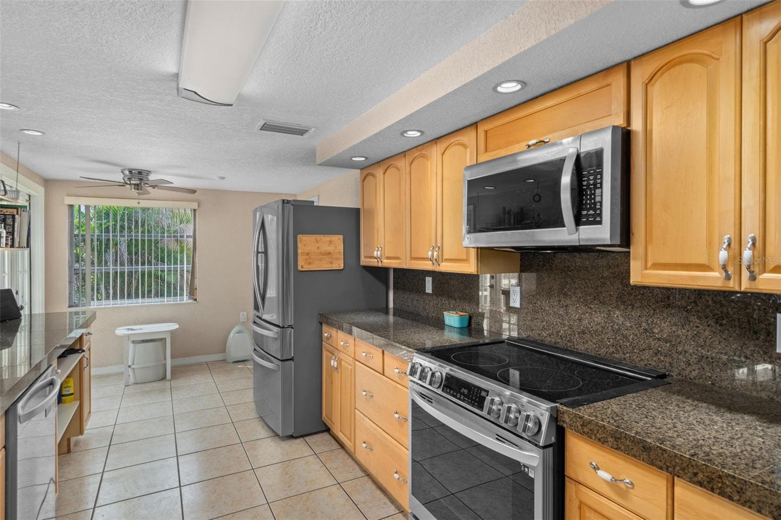 Single Family Residence at 5410 FLORA AVE, HOLIDAY, photo 21 of 55