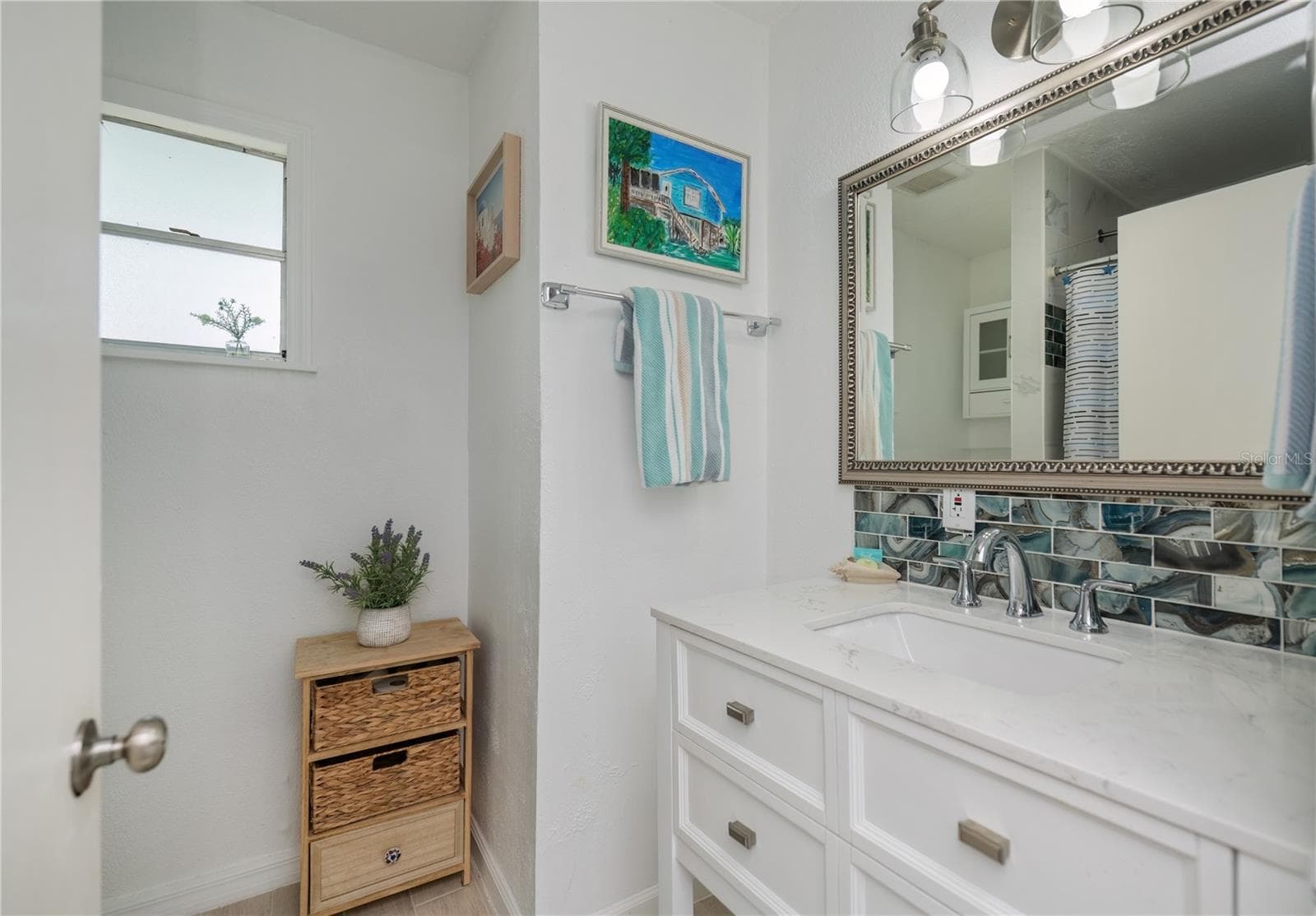 Single Family Residence at 8982 SEAGRAPE LN, PLACIDA, photo 6 of 12