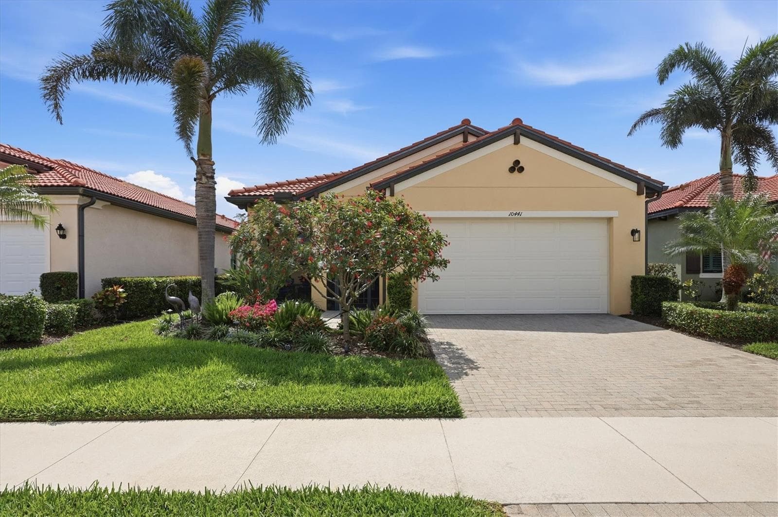 Single Family Residence at 10441 CROOKED CREEK DR, VENICE, photo 6 of 99