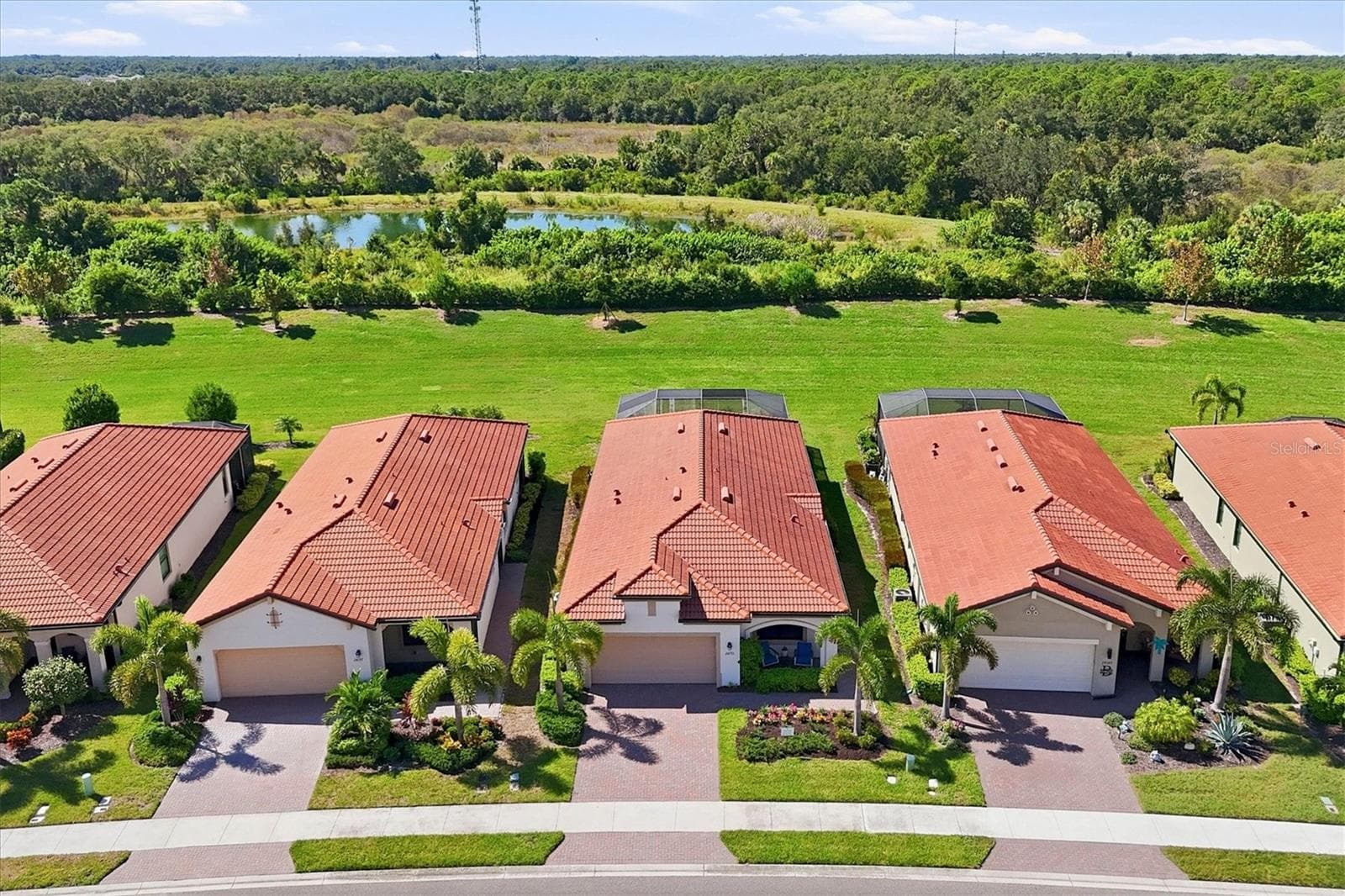 Single Family Residence at 24193 SPARTINA DR, VENICE, photo 2 of 100