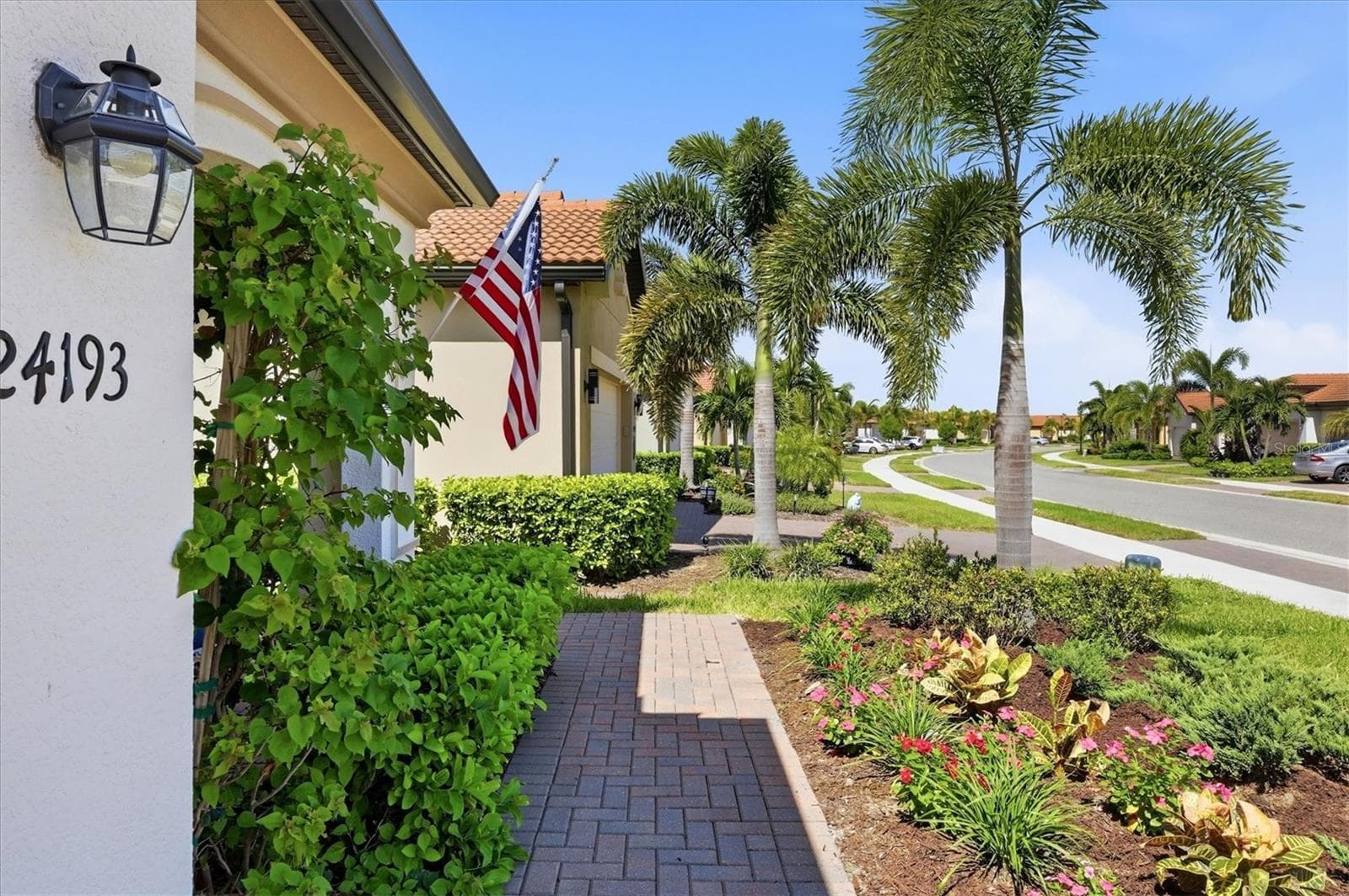 Single Family Residence at 24193 SPARTINA DR, VENICE, photo 6 of 100