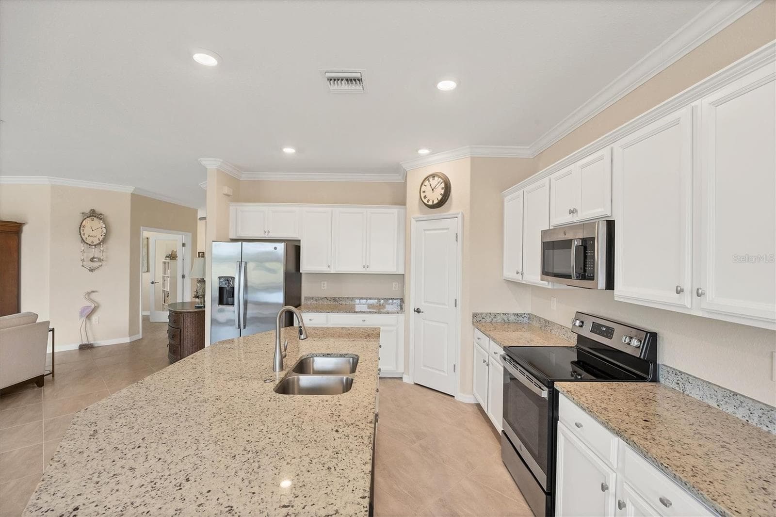 Single Family Residence at 24193 SPARTINA DR, VENICE, photo 32 of 100