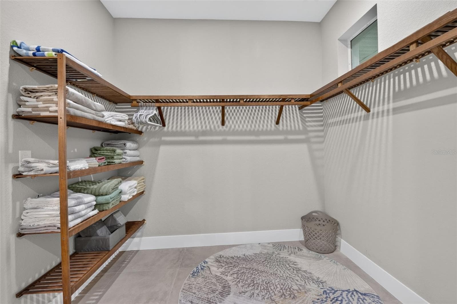 Primary walk-in closet - 5 REEF CT, PLACIDA