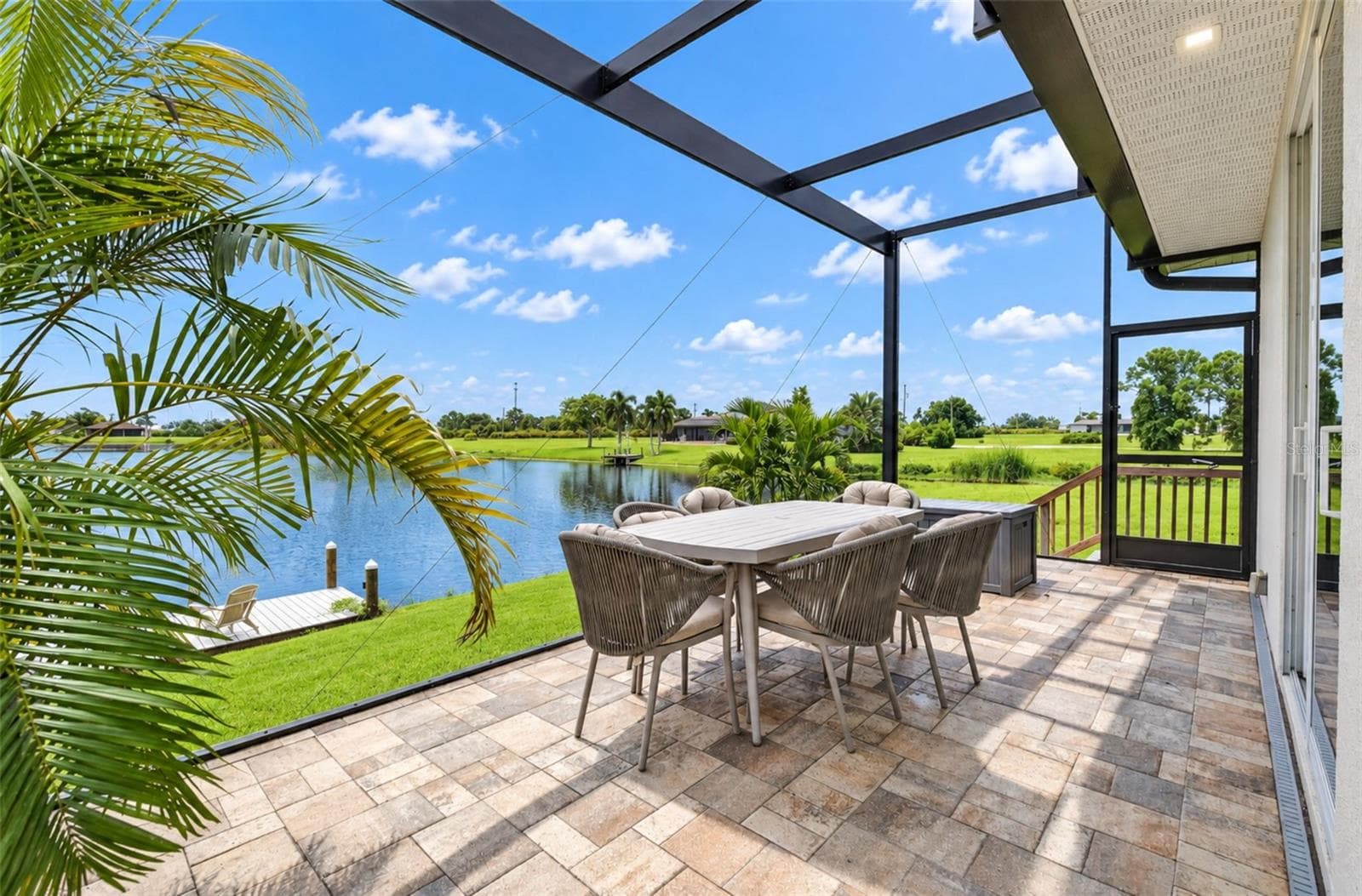Panoramic picture-window screen - 5 REEF CT, PLACIDA