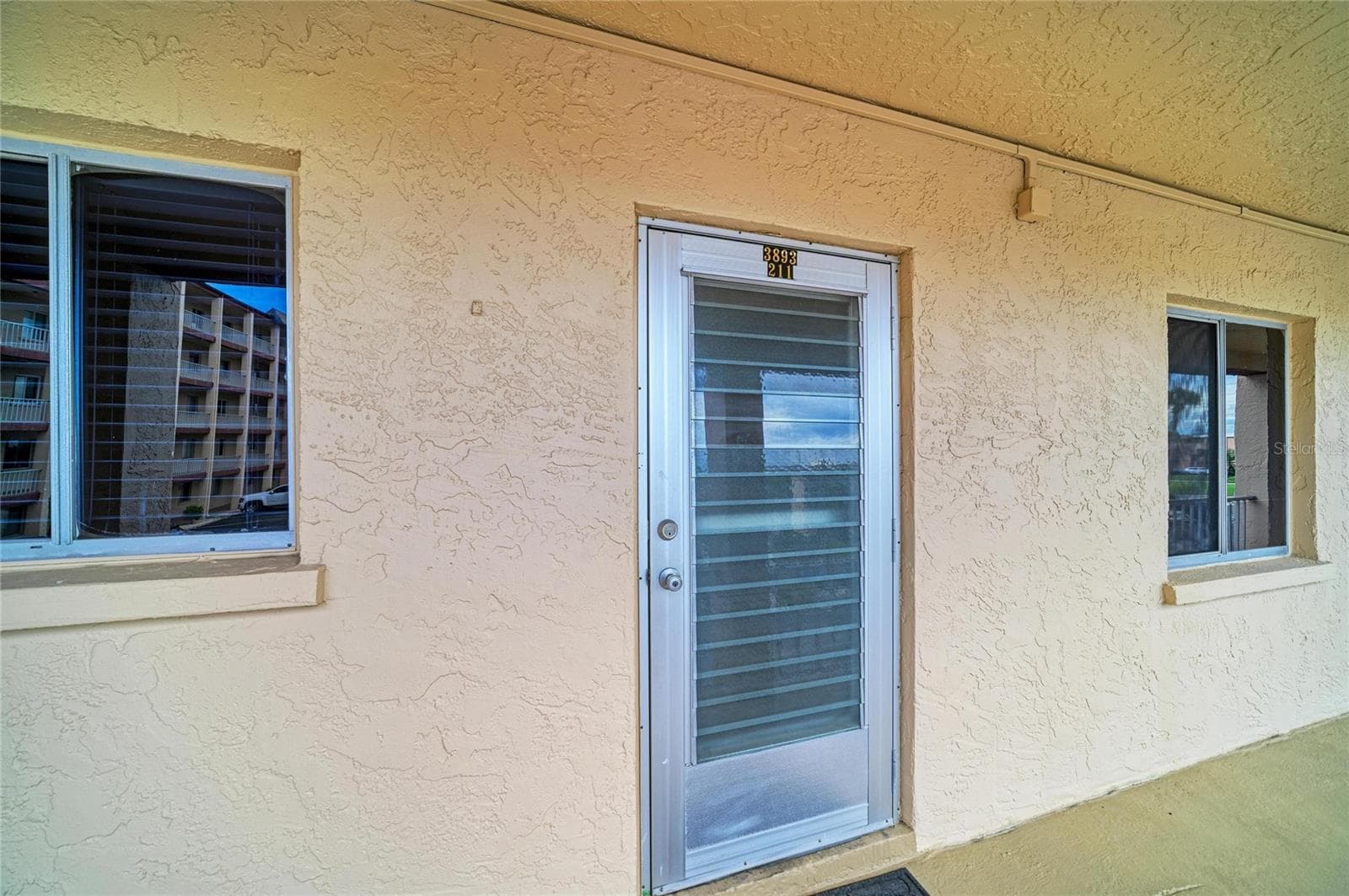 Condominium at 3893 LAKE BAYSHORE DR #F211, BRADENTON, photo 4 of 36