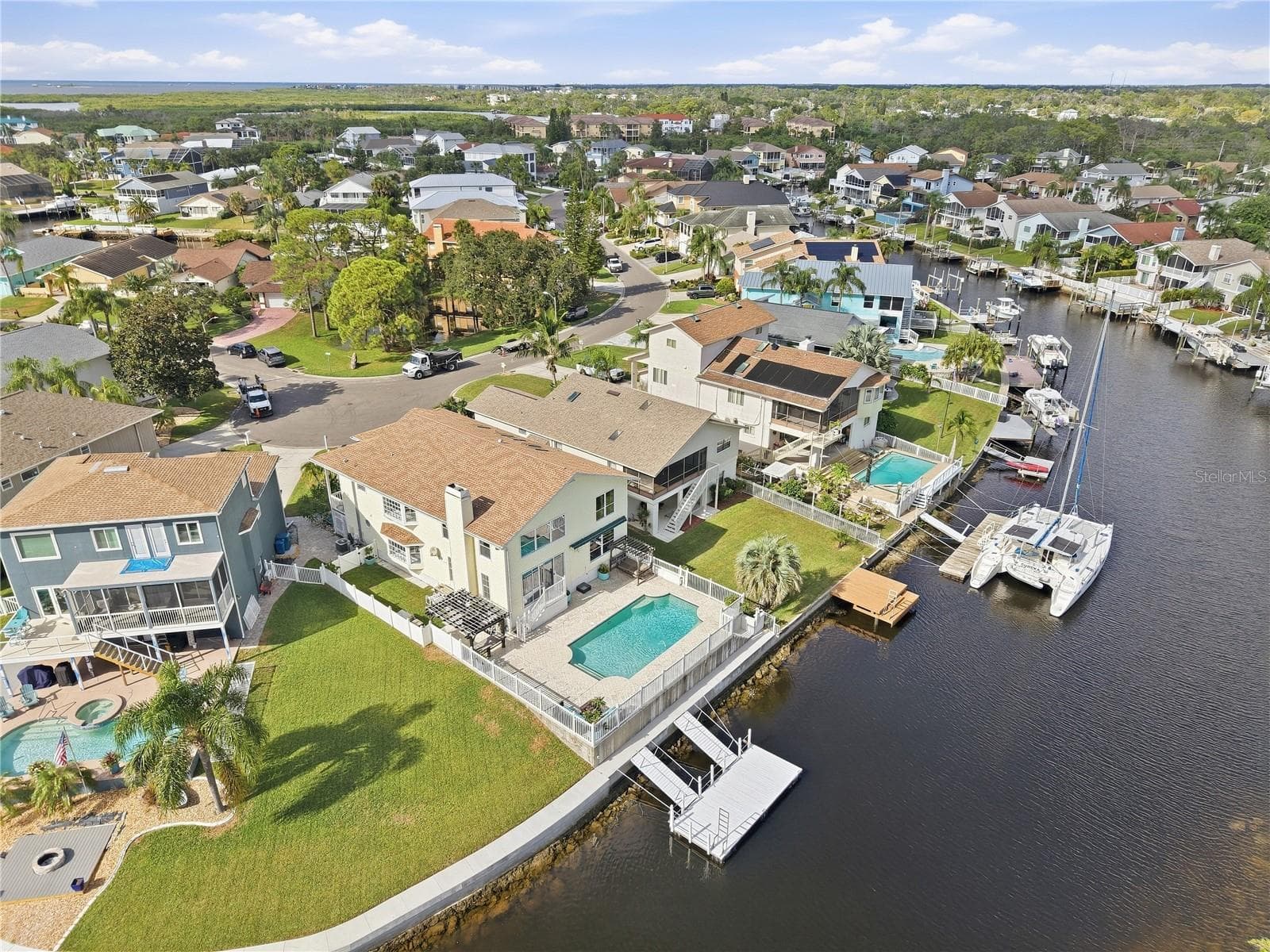 THE Florida Life. - 6244 SPOONBILL DR, NEW PORT RICHEY