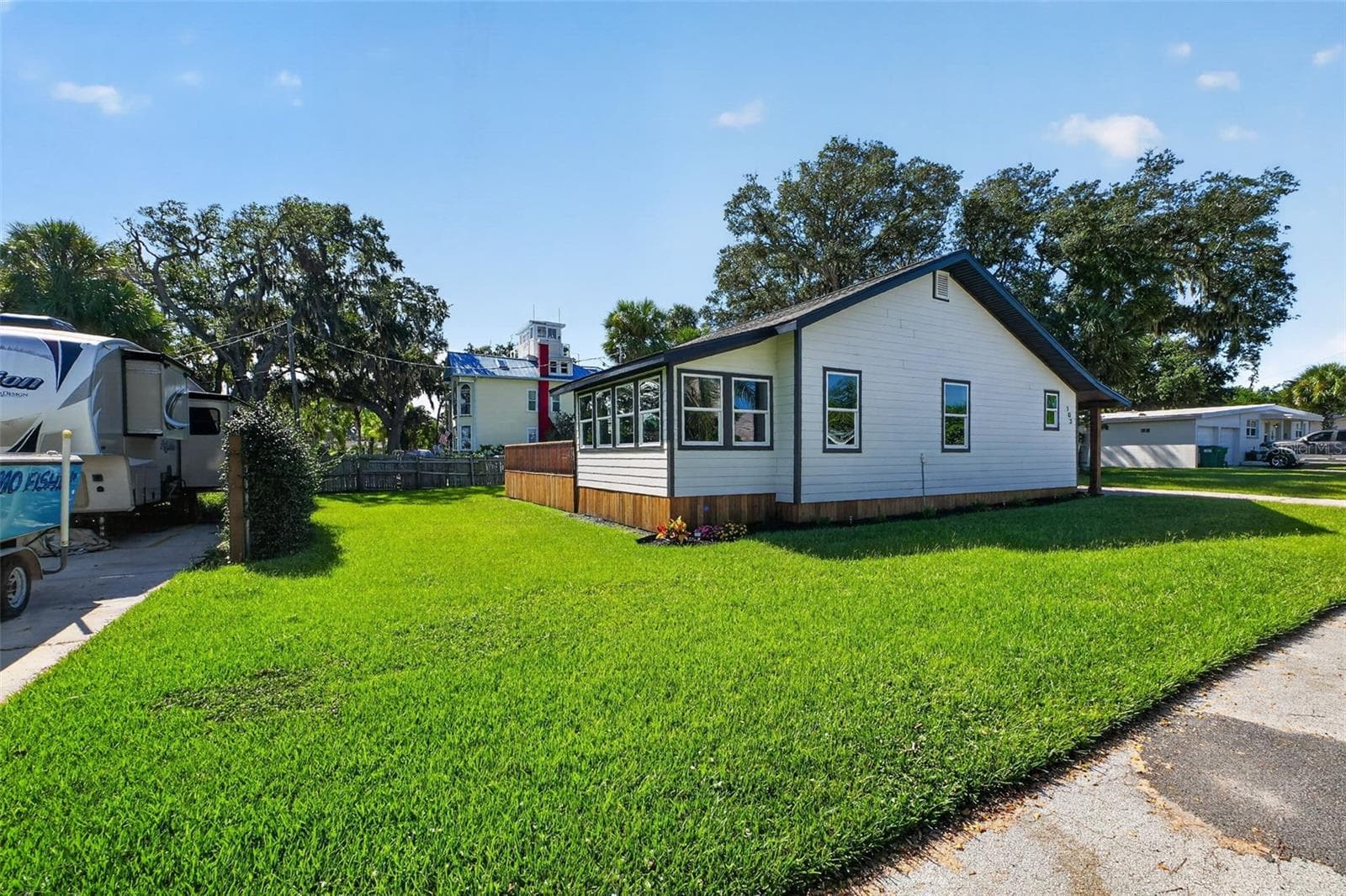 Single Family Residence at 103 PARK CIR, HOLLY HILL, photo 42 of 64