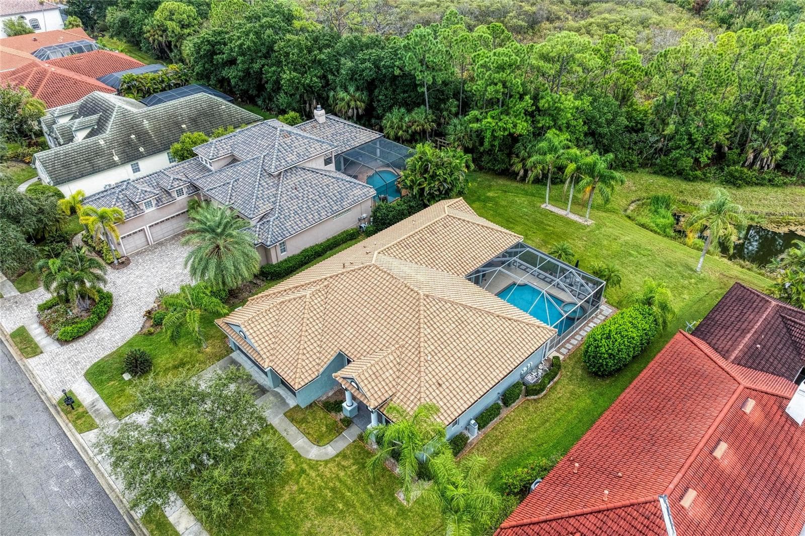 Single Family Residence at 9420 ROYAL CALCUTTA PL, BRADENTON, photo 10 of 87