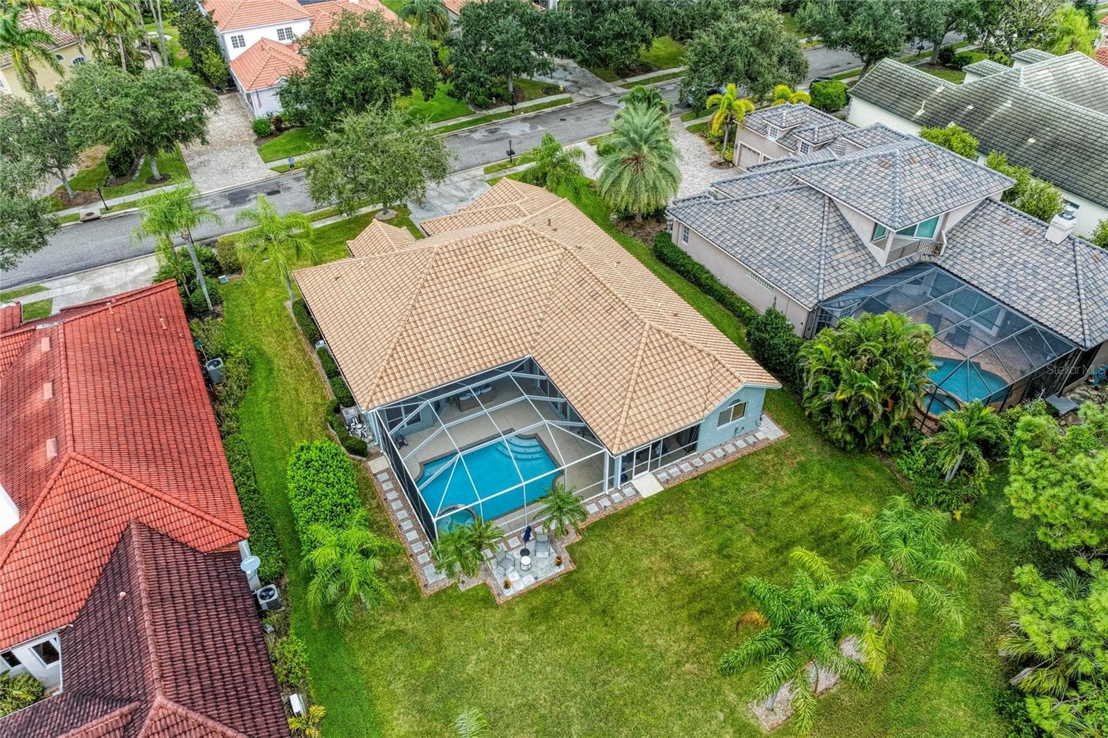 Single Family Residence at 9420 ROYAL CALCUTTA PL, BRADENTON, photo 11 of 87