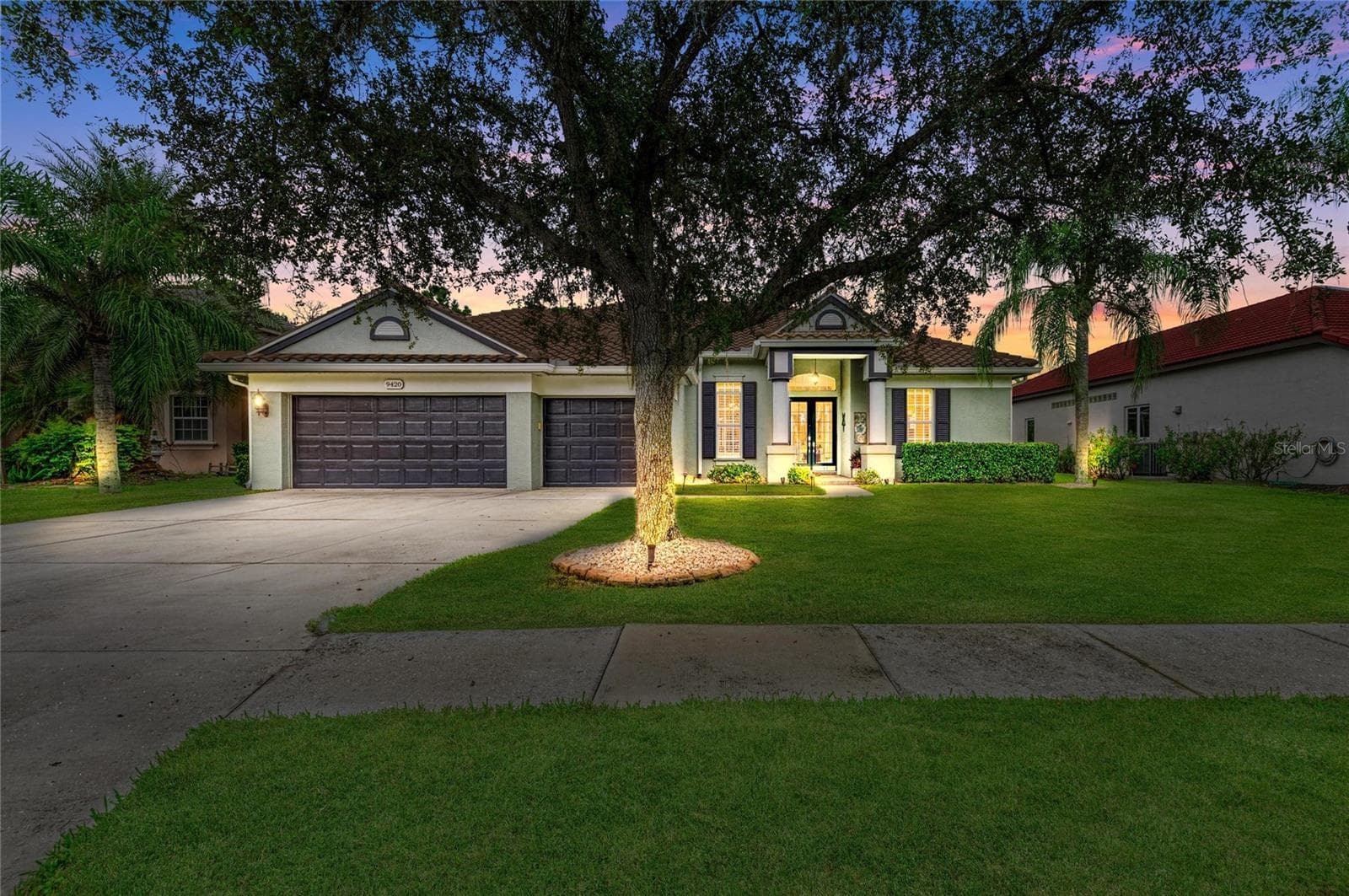 Single Family Residence at 9420 ROYAL CALCUTTA PL, BRADENTON, photo 12 of 87